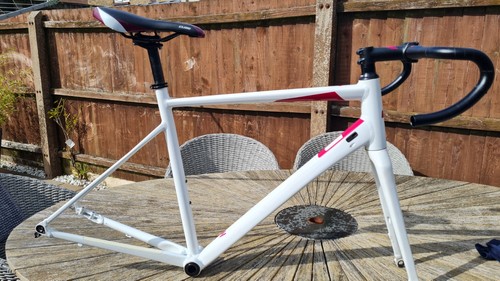 Cube womens axial pro road - cube,