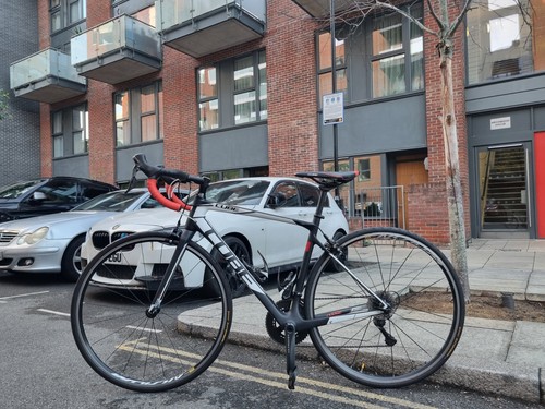 Full carbon cube attain - full,