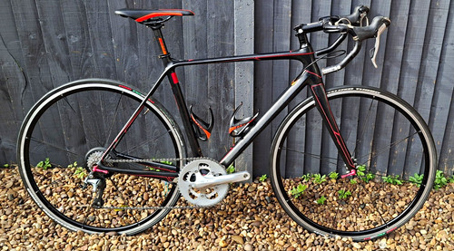 56cm carbon fibre cube - carbon, agree