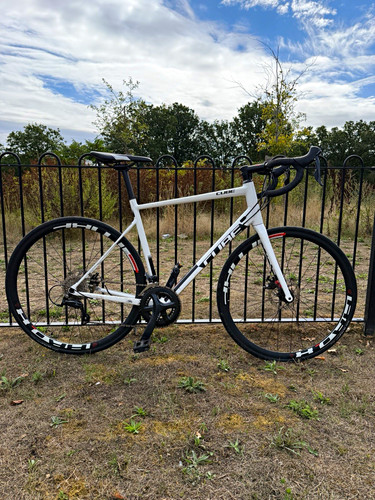 Cube road bike - 700c, 58cm